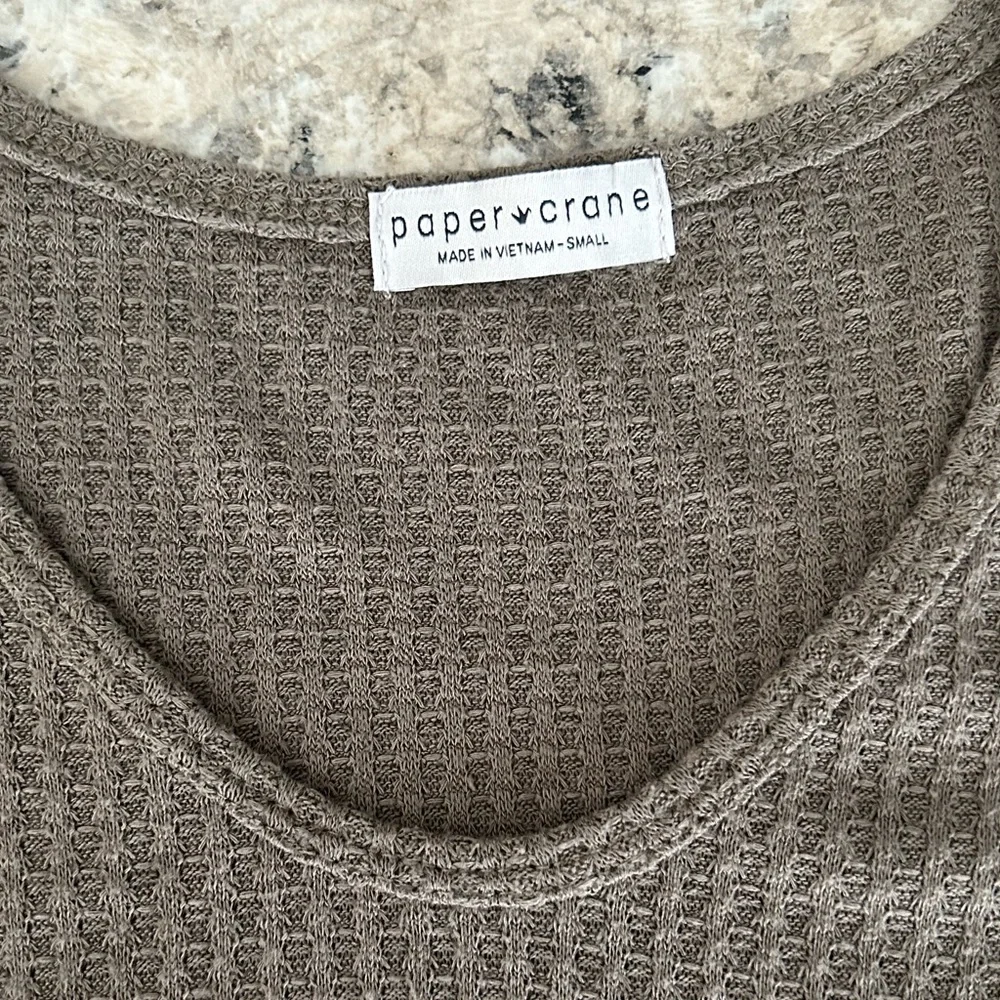 Paper Crane Anthropologie Waffle Knit Thermal Long Sleeve Ruffle Hem Top Size S - Picture 5 of 8